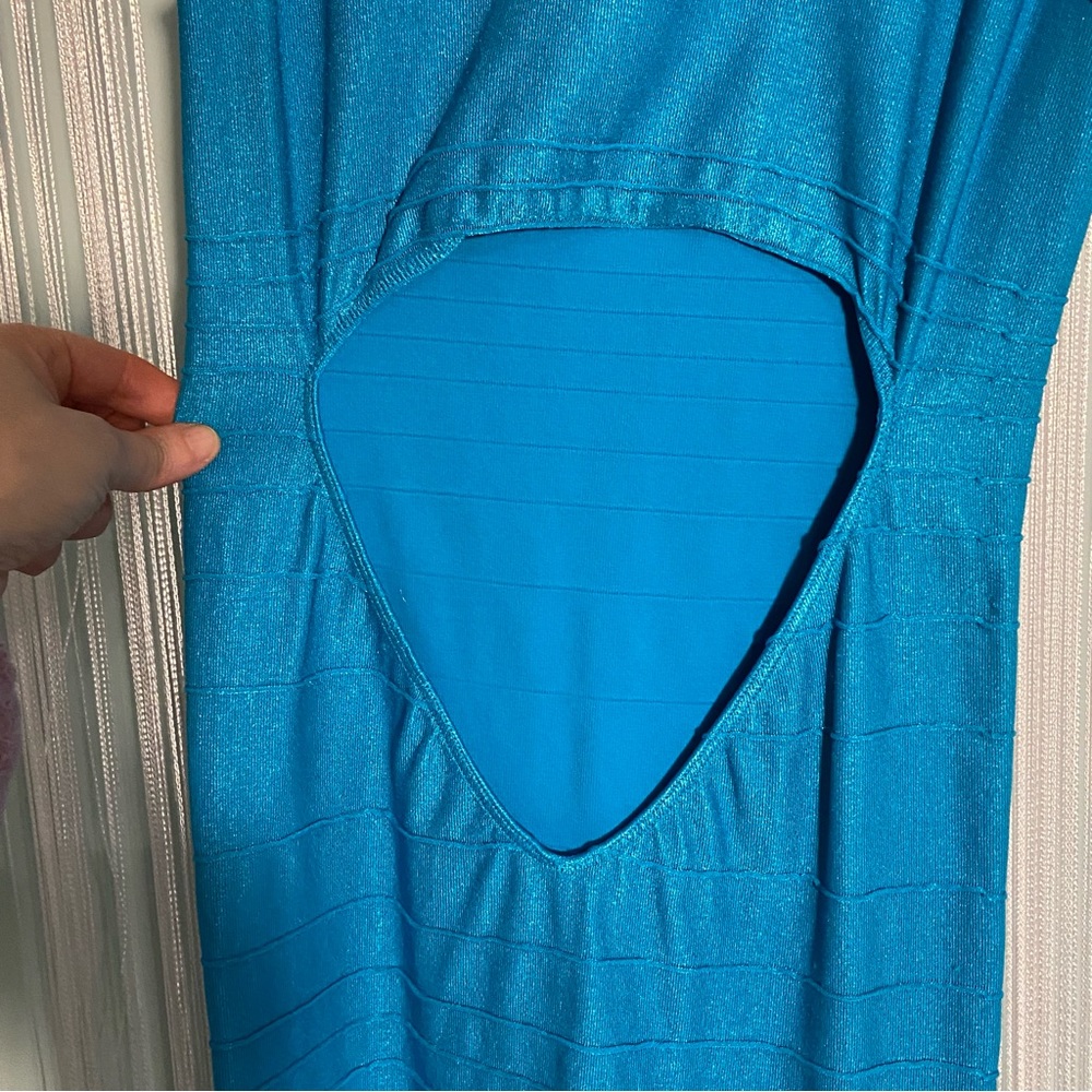 Bebe Ribbed Cut Out Midi Dress - Picture 6 of 16